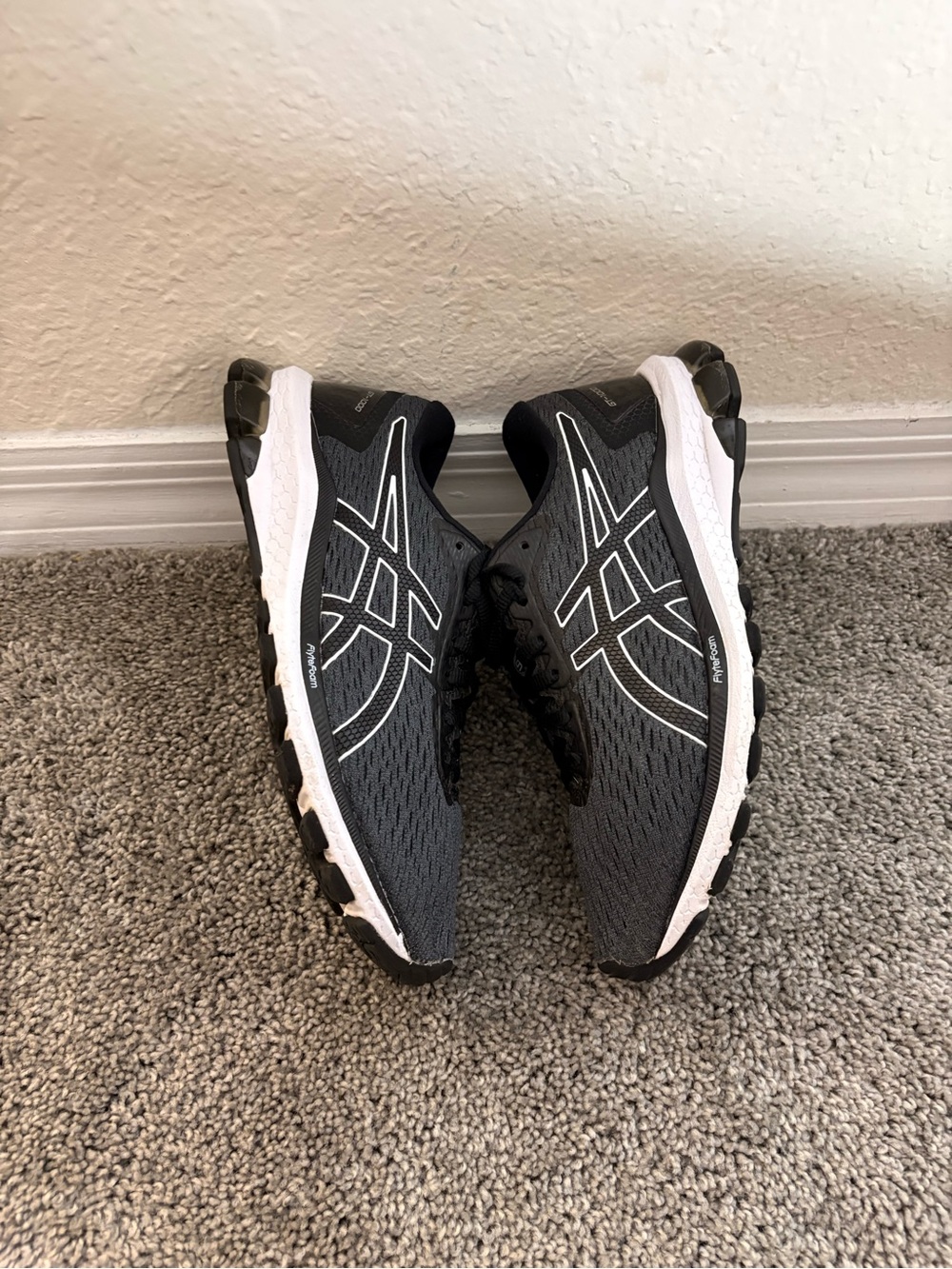 ASICS Gt-1000 - Picture 11 of 15